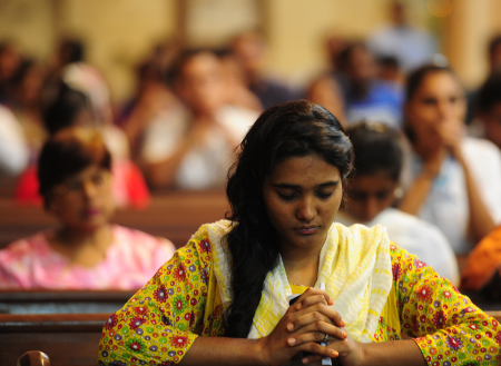 Pakistani Christians in prayer in Karachi on November 15, 2015.