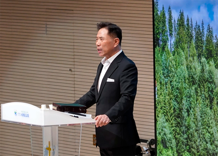 The Rev. Hyun-bo Son preaches at Segero Church in Busan, Korea, where he serves as senior pastor.
